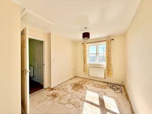 Photo 8- click for photo gallery